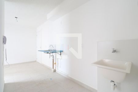 Sala/Cozinha/Área de serviço  de apartamento à venda com 2 quartos, 33m² em Parque Industrial Tomas Edson, São Paulo