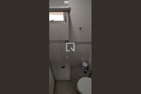 Banheiro de apartamento à venda com 1 quarto, 60m² em Cambuí, Campinas