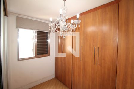 Quarto 2 de apartamento para alugar com 2 quartos, 50m² em Jardim do Tiro, São Paulo