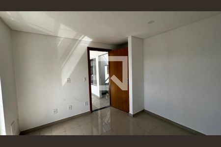 Quarto 2 de casa para alugar com 3 quartos, 250m² em Recreio dos Bandeirantes, Rio de Janeiro