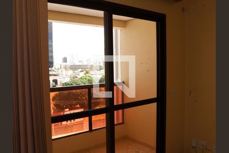 Sala de apartamento para alugar com 2 quartos, 81m² em Setor Sul, Goiânia