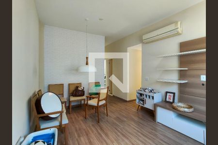 Sala de apartamento à venda com 2 quartos, 68m² em Tijuca, Rio de Janeiro