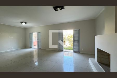 Casa à venda com 3 quartos, 249m² em Jardim Panorama, São Paulo