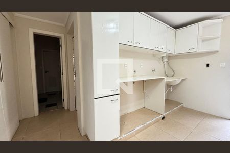 Casa à venda com 3 quartos, 249m² em Jardim Panorama, São Paulo