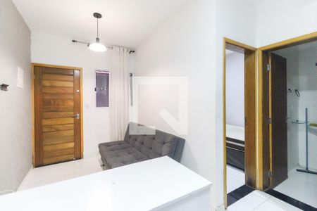 Sala de apartamento para alugar com 2 quartos, 32m² em Itaquera, São Paulo