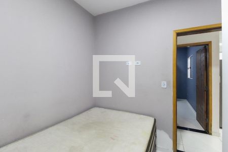 Quarto 1 de apartamento para alugar com 2 quartos, 32m² em Itaquera, São Paulo