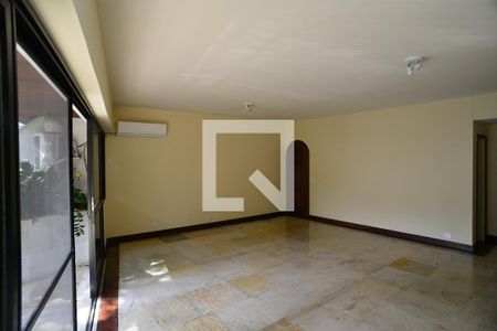 Sala de apartamento à venda com 3 quartos, 156m² em Barra da Tijuca, Rio de Janeiro