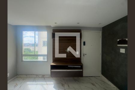 Sala de apartamento para alugar com 2 quartos, 42m² em Jardim Ansalca, Guarulhos