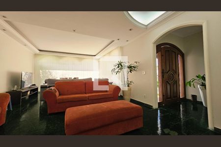 Casa à venda com 4 quartos, 376m² em Parque do Colégio, Jundiaí