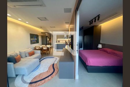 Quarto/Sala de apartamento à venda com 1 quarto, 57m² em Vila Olímpia, São Paulo