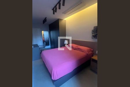 Quarto de apartamento à venda com 1 quarto, 57m² em Vila Olímpia, São Paulo