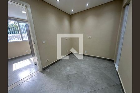 Quarto de casa para alugar com 1 quarto, 45m² em Vila Pouso Alegre, Barueri