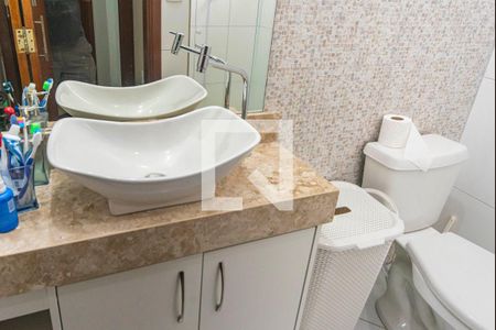 Banheiro  de casa para alugar com 2 quartos, 55m² em Boa Vista, Santo André