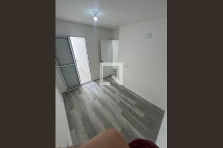 Apartamento à venda com 2 quartos, 70m² em Vila Carmosina, São Paulo