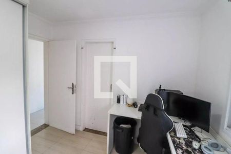 Casa à venda com 3 quartos, 301m² em Vila Gomes Cardim, São Paulo