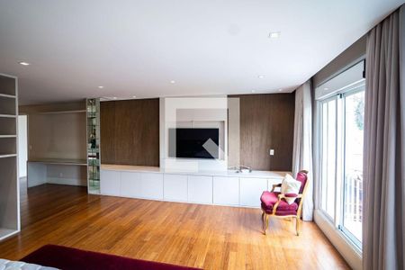 Casa à venda com 5 quartos, 1200m² em Brooklin, São Paulo