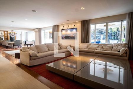 Casa à venda com 5 quartos, 1200m² em Brooklin, São Paulo