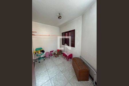 Casa à venda com 4 quartos, 400m² em Vila Sonia, São Paulo