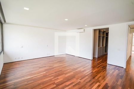 Casa à venda com 4 quartos, 622m² em Alphaville Residencial Um, Barueri