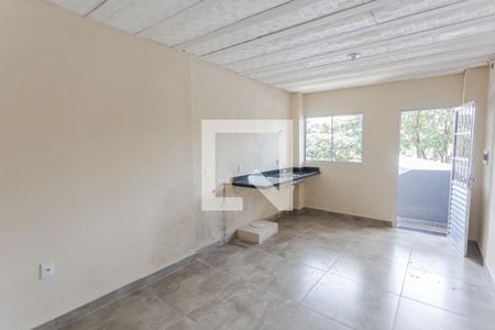 Quarto/Cozinha de kitnet/studio para alugar com 1 quarto, 15m² em Esplanada, Belo Horizonte