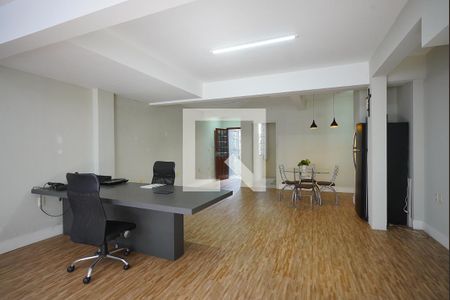 Sala de kitnet/studio para alugar com 1 quarto, 60m² em Coqueiros, Florianópolis