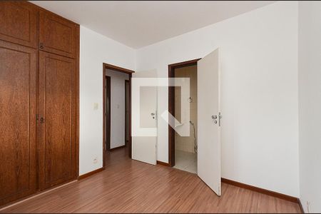 Suíte de apartamento à venda com 2 quartos, 104m² em Savassi, Belo Horizonte