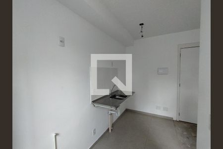 Apartamento para alugar com 2 quartos, 38m² em Jardim Santa Emilia, São Paulo