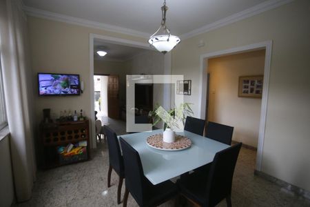 Casa à venda com 5 quartos, 340m² em Gutierrez, Belo Horizonte