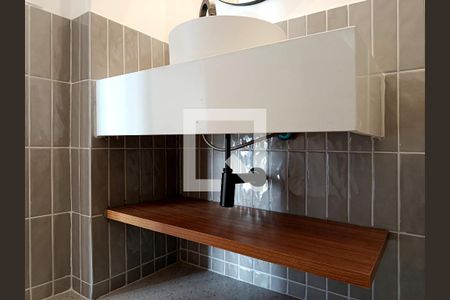 Lavabo de apartamento à venda com 2 quartos, 143m² em Cerqueira César, São Paulo