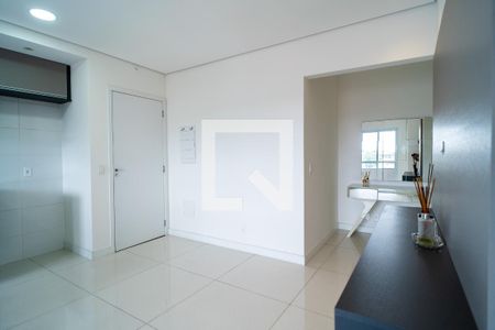 Sala de apartamento para alugar com 2 quartos, 55m² em Vila Carvalho, Sorocaba