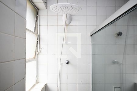 banheiro de apartamento para alugar com 2 quartos, 70m² em Cerqueira César, São Paulo