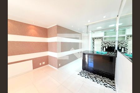 Sala de apartamento para alugar com 2 quartos, 64m² em Jardim Aeroporto, São Paulo
