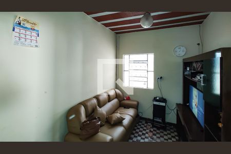 Casa à venda com 3 quartos, 200m² em Conjunto Cristina (sao Benedito), Belo Horizonte