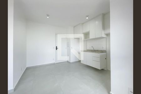 Sala de apartamento para alugar com 2 quartos, 40m² em Presidente Altino, Osasco