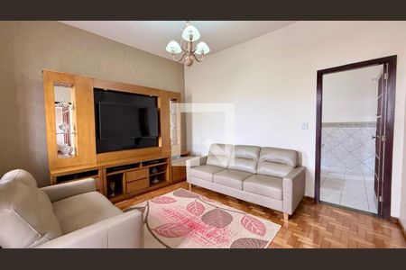 Casa à venda com 3 quartos, 250m² em Salgado Filho, Belo Horizonte