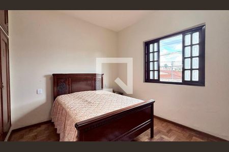 Casa à venda com 3 quartos, 250m² em Salgado Filho, Belo Horizonte