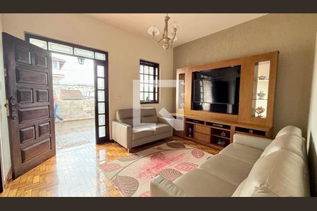 Casa à venda com 3 quartos, 250m² em Salgado Filho, Belo Horizonte