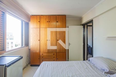 Quarto 1 de apartamento à venda com 2 quartos, 108m² em Aclimação, São Paulo