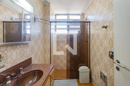 Banheiro de apartamento à venda com 2 quartos, 108m² em Aclimação, São Paulo