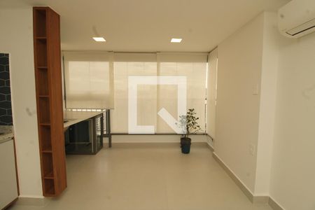 Sala/Cozinha de apartamento para alugar com 1 quarto, 35m² em Ipiranga, São Paulo