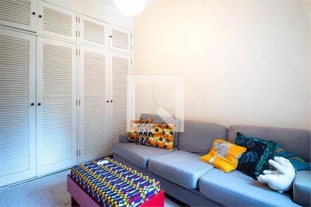 Casa à venda com 3 quartos, 302m² em Campo Belo, São Paulo