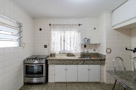 Cozinha de apartamento para alugar com 3 quartos, 130m² em Perdizes, São Paulo