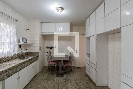 Cozinha de apartamento para alugar com 3 quartos, 130m² em Perdizes, São Paulo