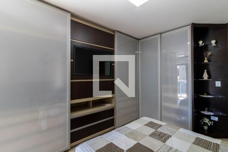 Suíte 1 de casa à venda com 3 quartos, 165m² em Vila Rosalia, Guarulhos