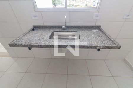 Sala/Cozinha de apartamento para alugar com 2 quartos, 42m² em Jardim Soares, São Paulo