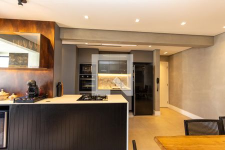 Sala_Cozinha de apartamento para alugar com 2 quartos, 82m² em Alphaville Empresarial, Barueri