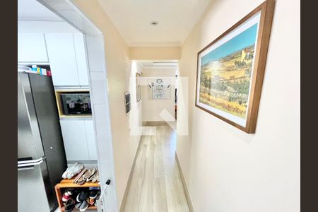 Corredor de apartamento à venda com 3 quartos, 67m² em Santana, São Paulo