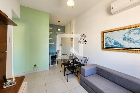 Sala  de apartamento para alugar com 1 quarto, 38m² em Vila Isabel, Rio de Janeiro