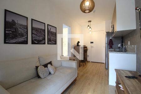 Sala/Cozinha de apartamento à venda com 1 quarto, 37m² em Indianópolis, São Paulo