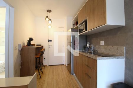 Sala/Cozinha de apartamento à venda com 1 quarto, 37m² em Indianópolis, São Paulo